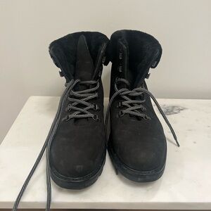 WANT Les Essentiels Black Winter Boots